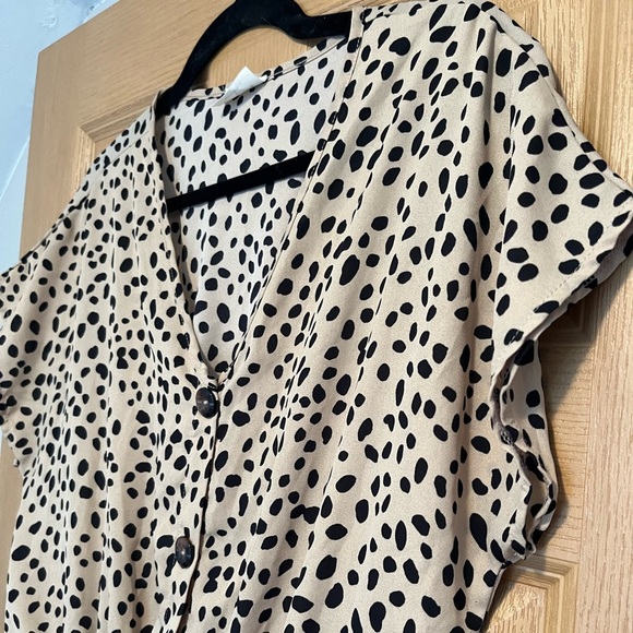 Free Kisses Black and White Polka Dot Top - Picture 5 of 8
